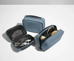 The Small Toiletry Bag in Salt White