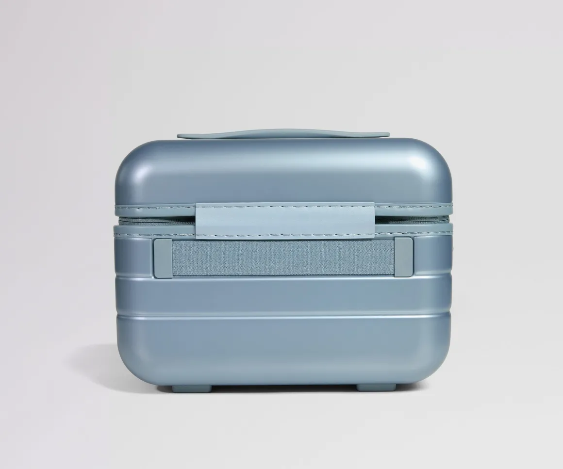The Train Case in Arctic Blue