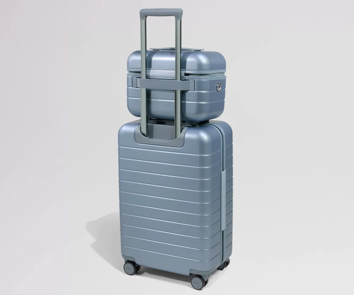 The Train Case in Arctic Blue