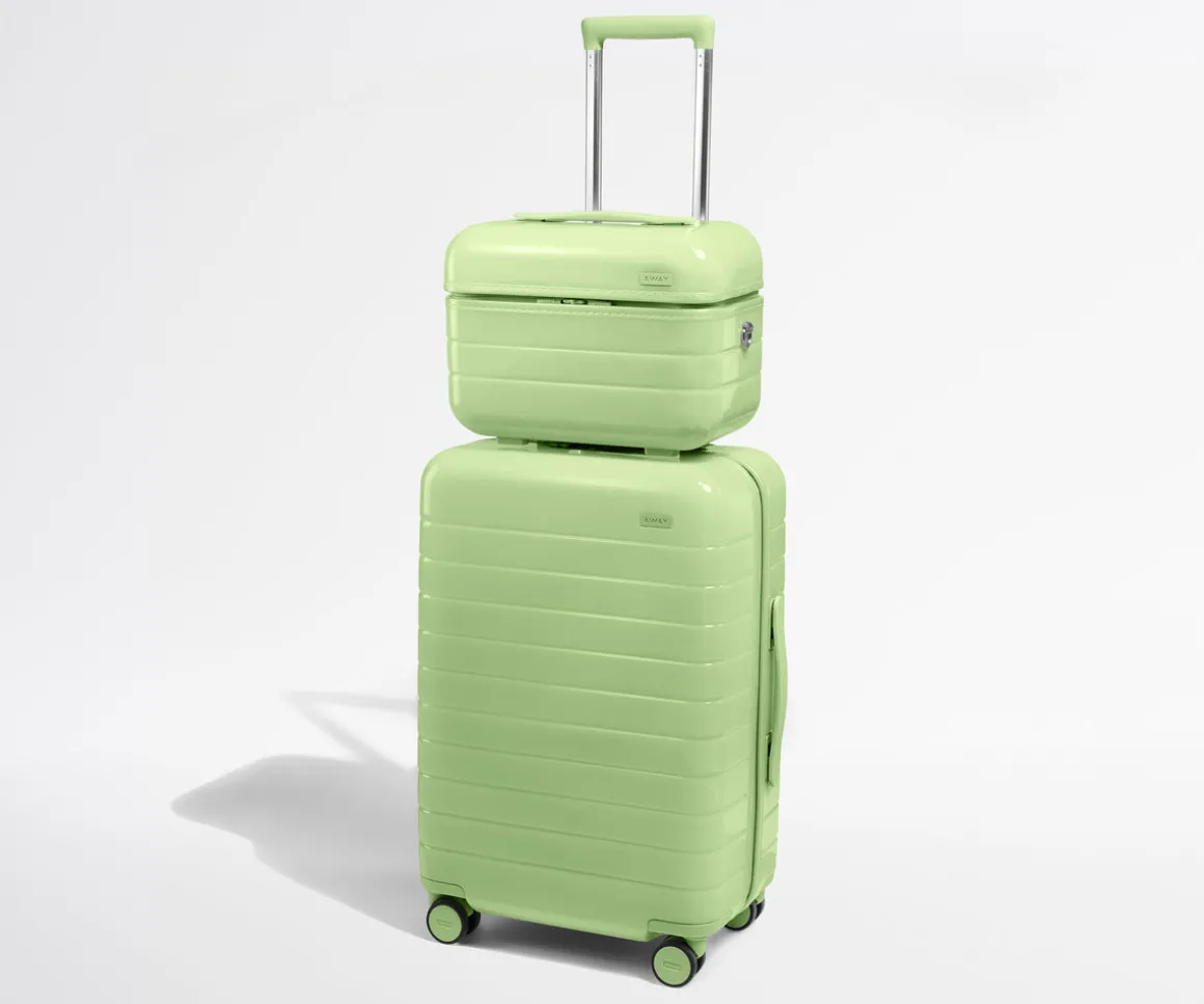 The Train Case in Glazed Matcha Milk Green