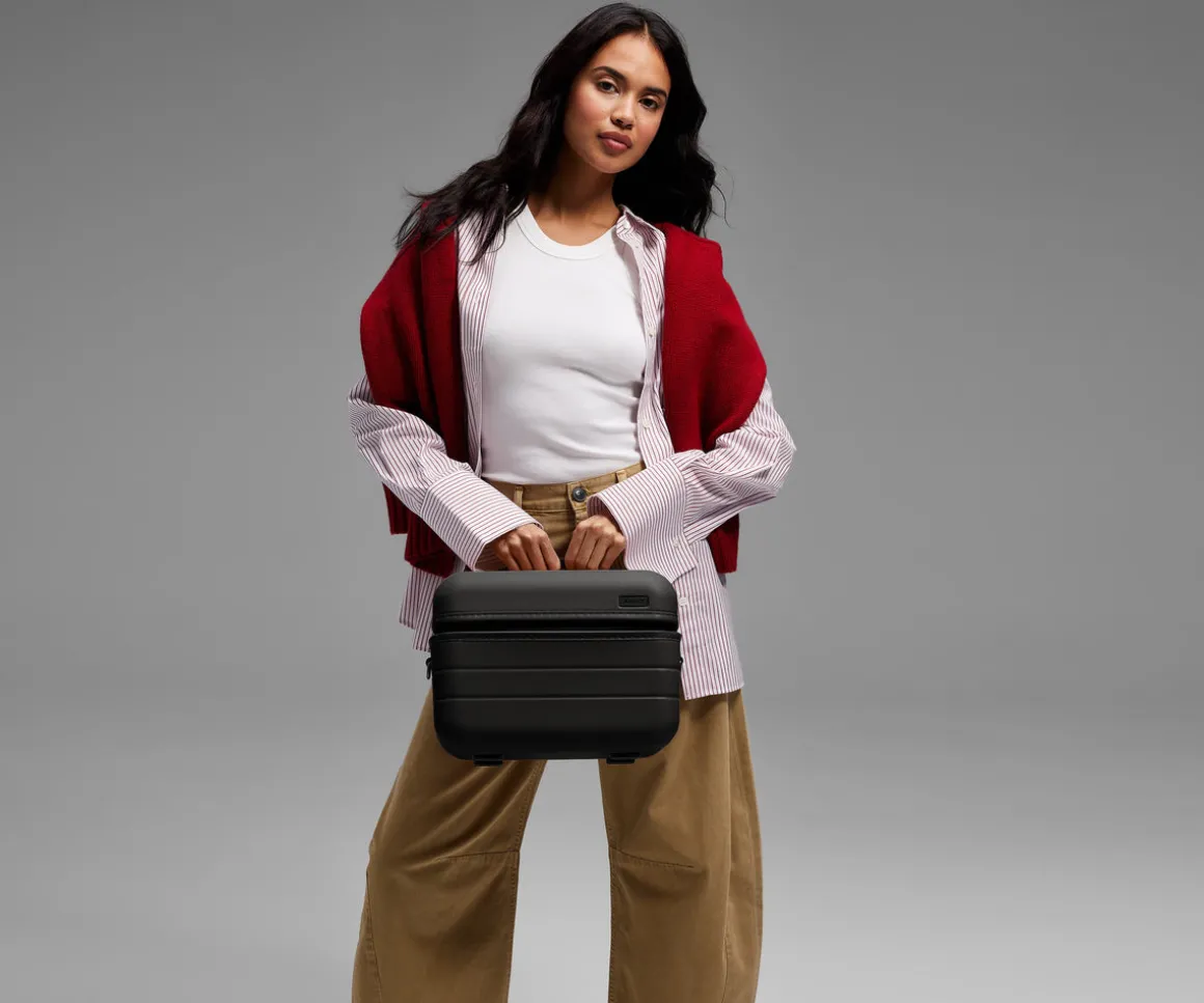 The Train Case in Jet Black
