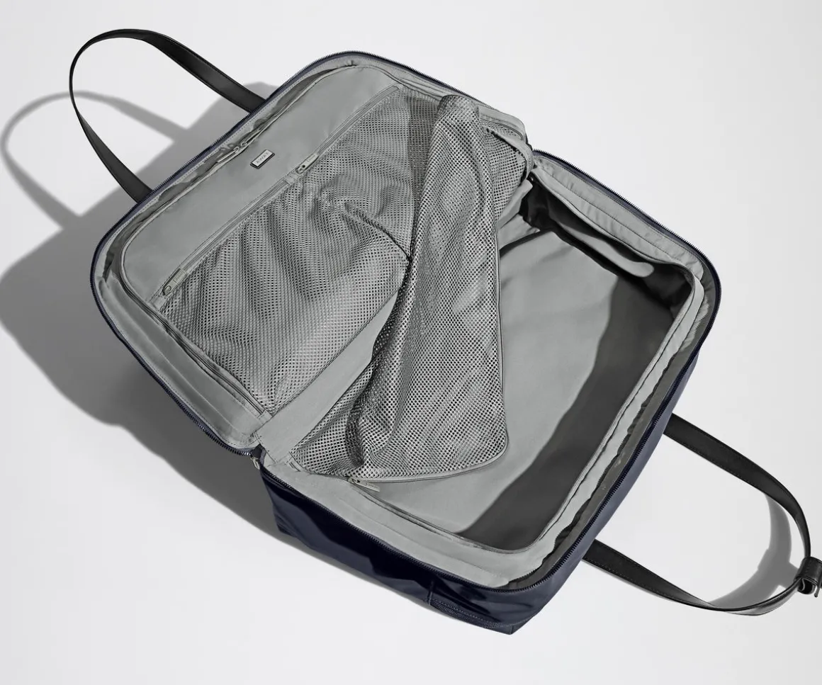 The Weekender in Navy Blue