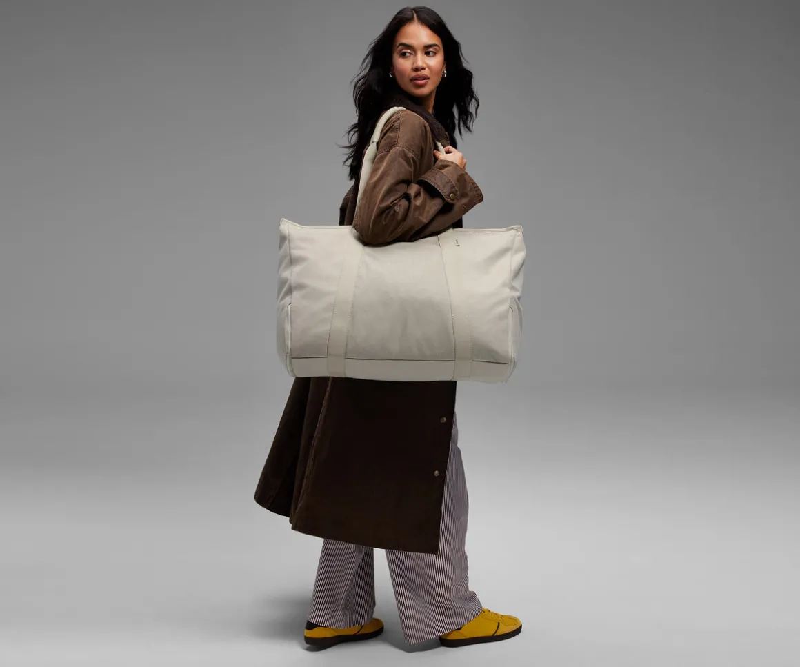 Transit Canvas Tote in Transit Canvas Tan