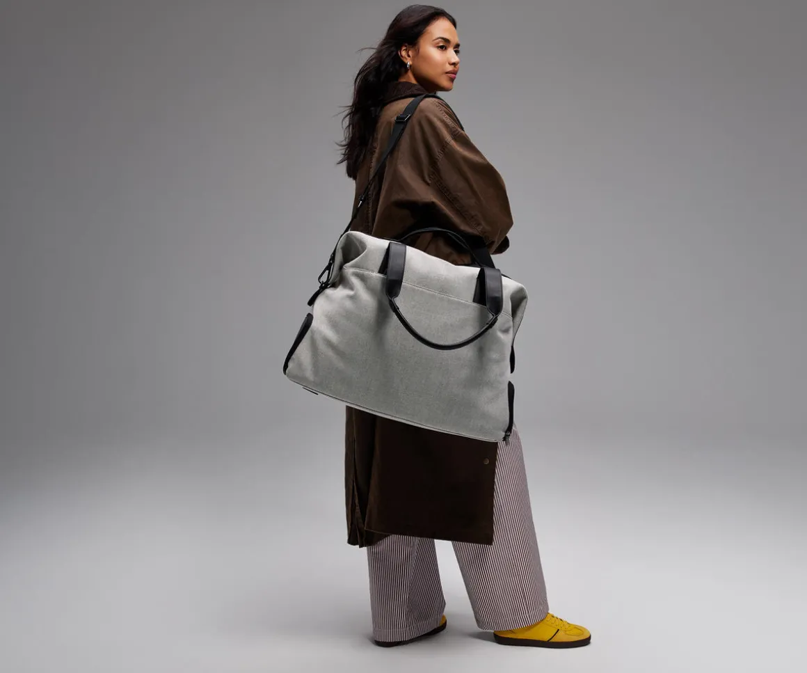 Transit Canvas Weekender in Transit Canvas Black