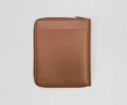 Travel Wallet in Saddle Brown